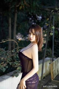 草莓月亮